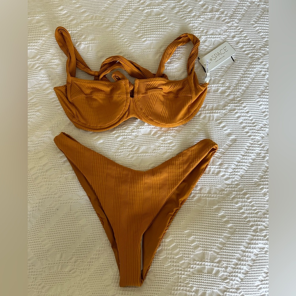 BRAND NEW LSPACE Bikini Set - Never Worn!